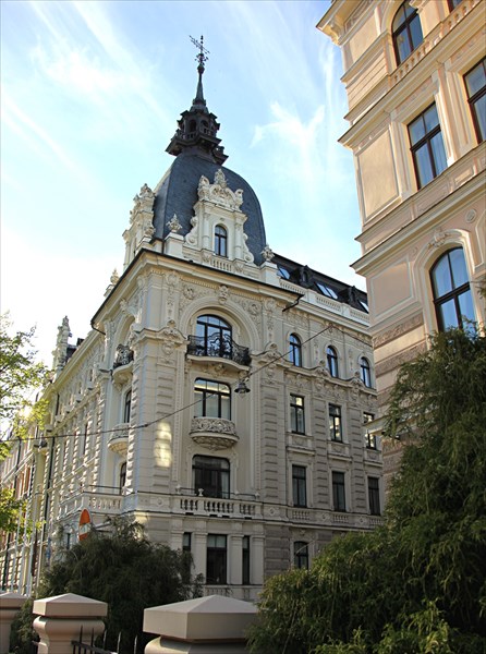 386-Улица Элизабетес